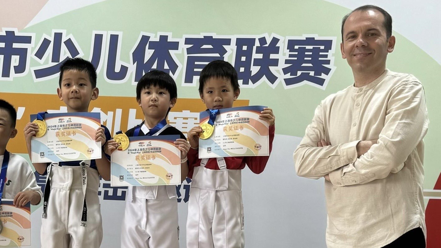 Fencing competition coaching